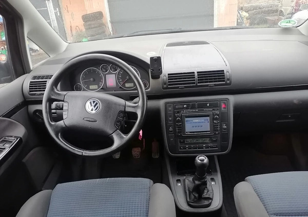 Volkswagen Sharan cena 8400 przebieg: 281713, rok produkcji 2003 z Bolesławiec małe 106